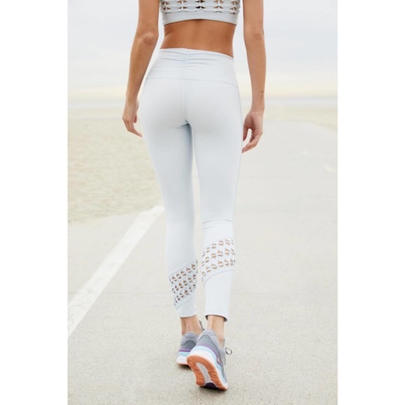 HP💝Free People Revelation Legging Seaglass sz medium - Picture 4 of 9